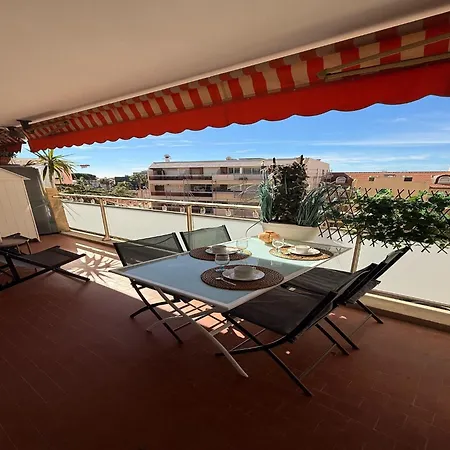 Appartamento Peaceful La Pinede For Couple